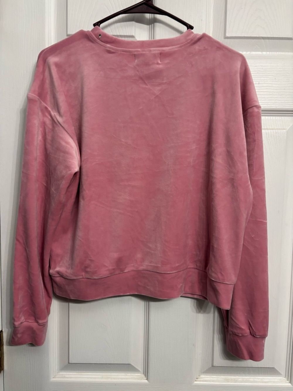 Juicy Couture Pink Velour Logo Top-  Medium - Picture 2 of 4